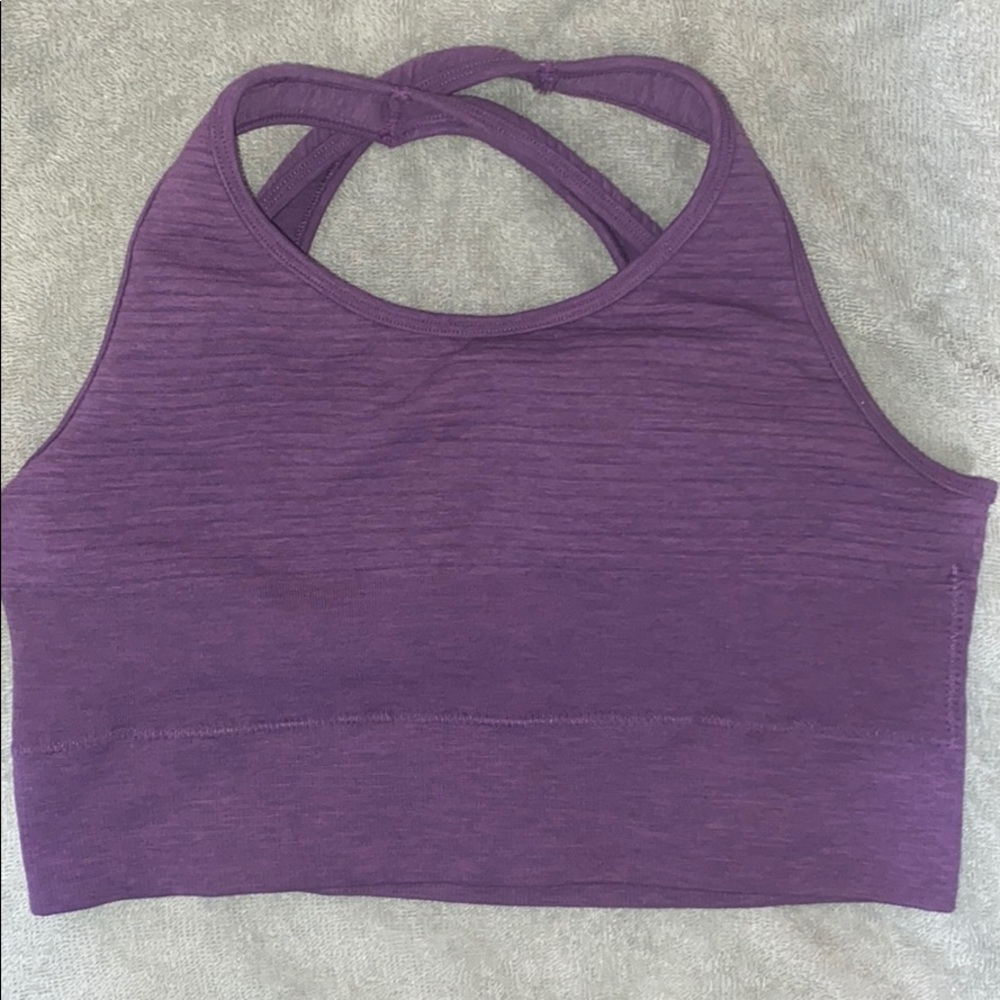 Alphalete sports bra